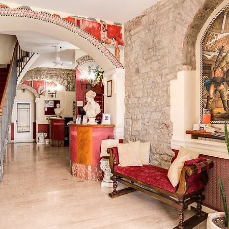 Hotel Roma Ассизи Экстерьер фото