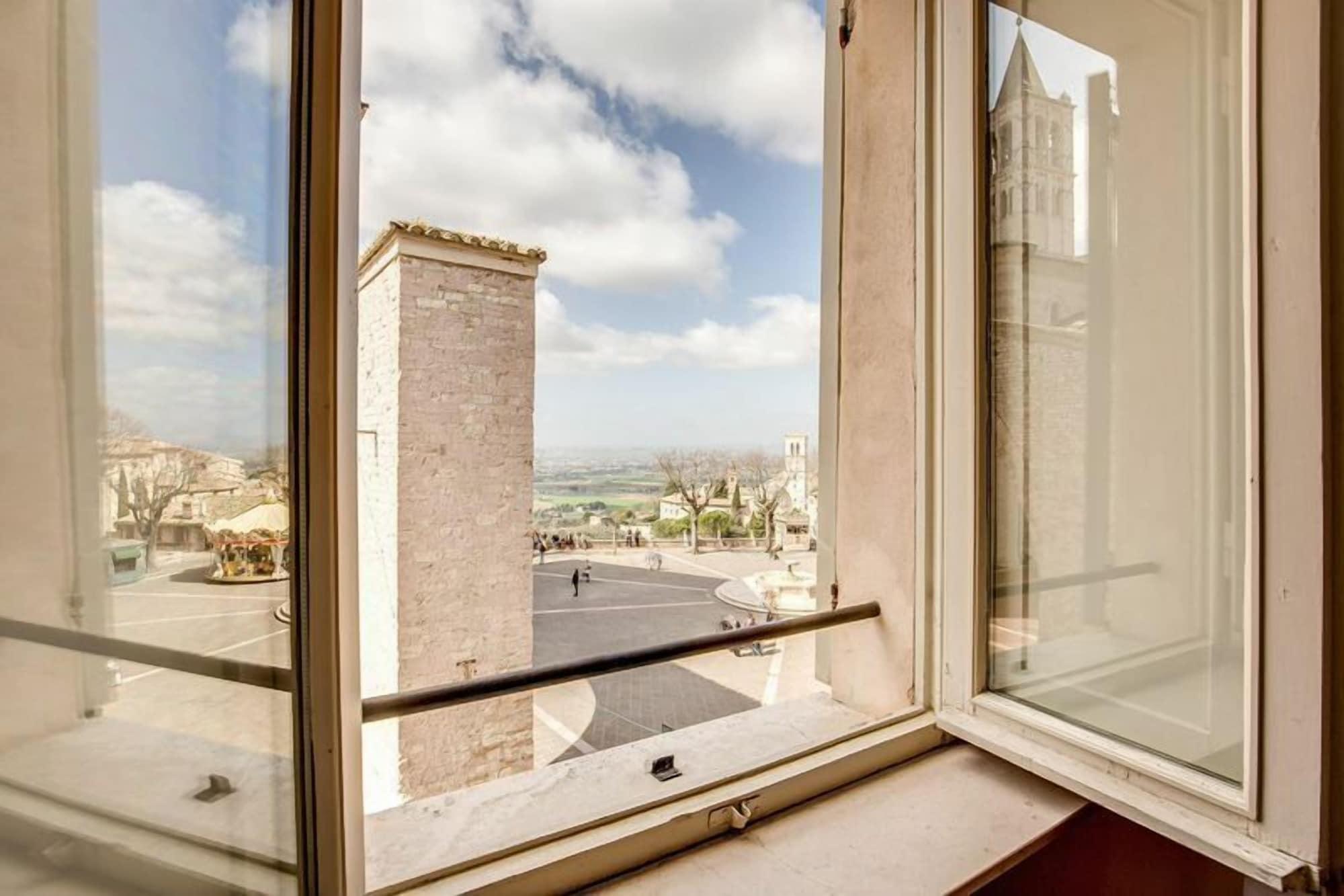 Hotel Roma Ассизи Экстерьер фото