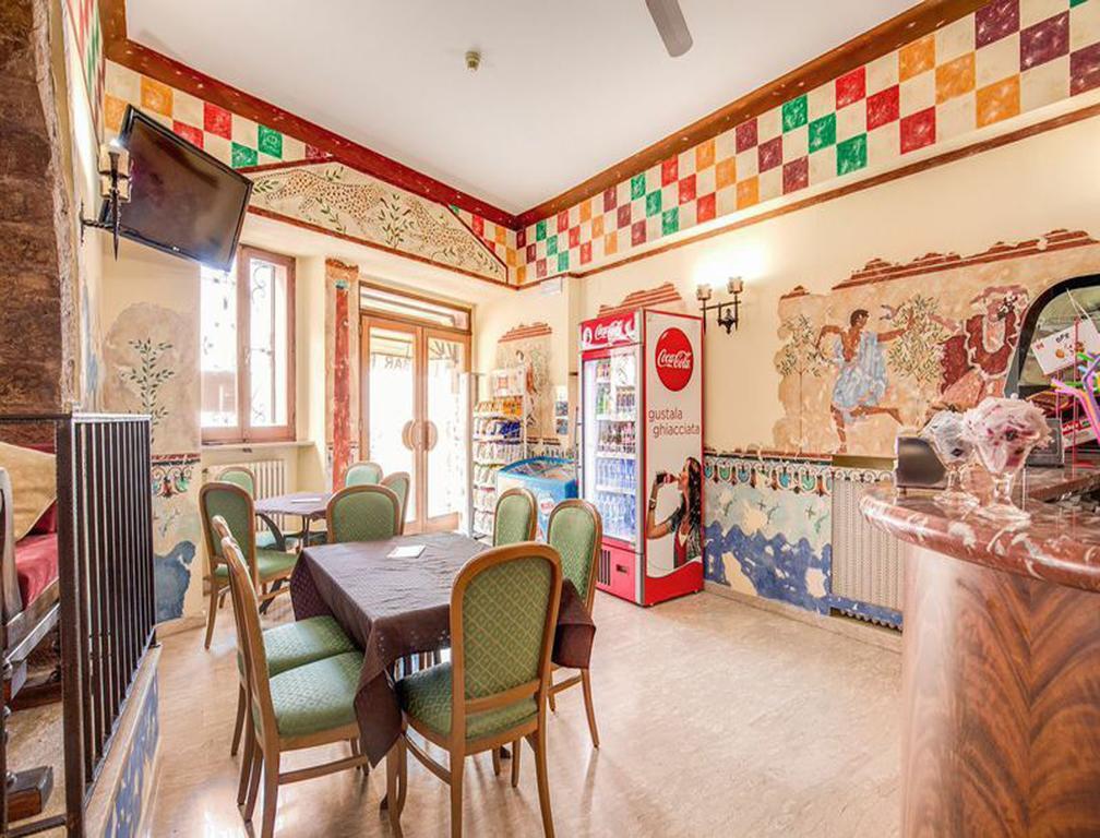 Hotel Roma Ассизи Экстерьер фото